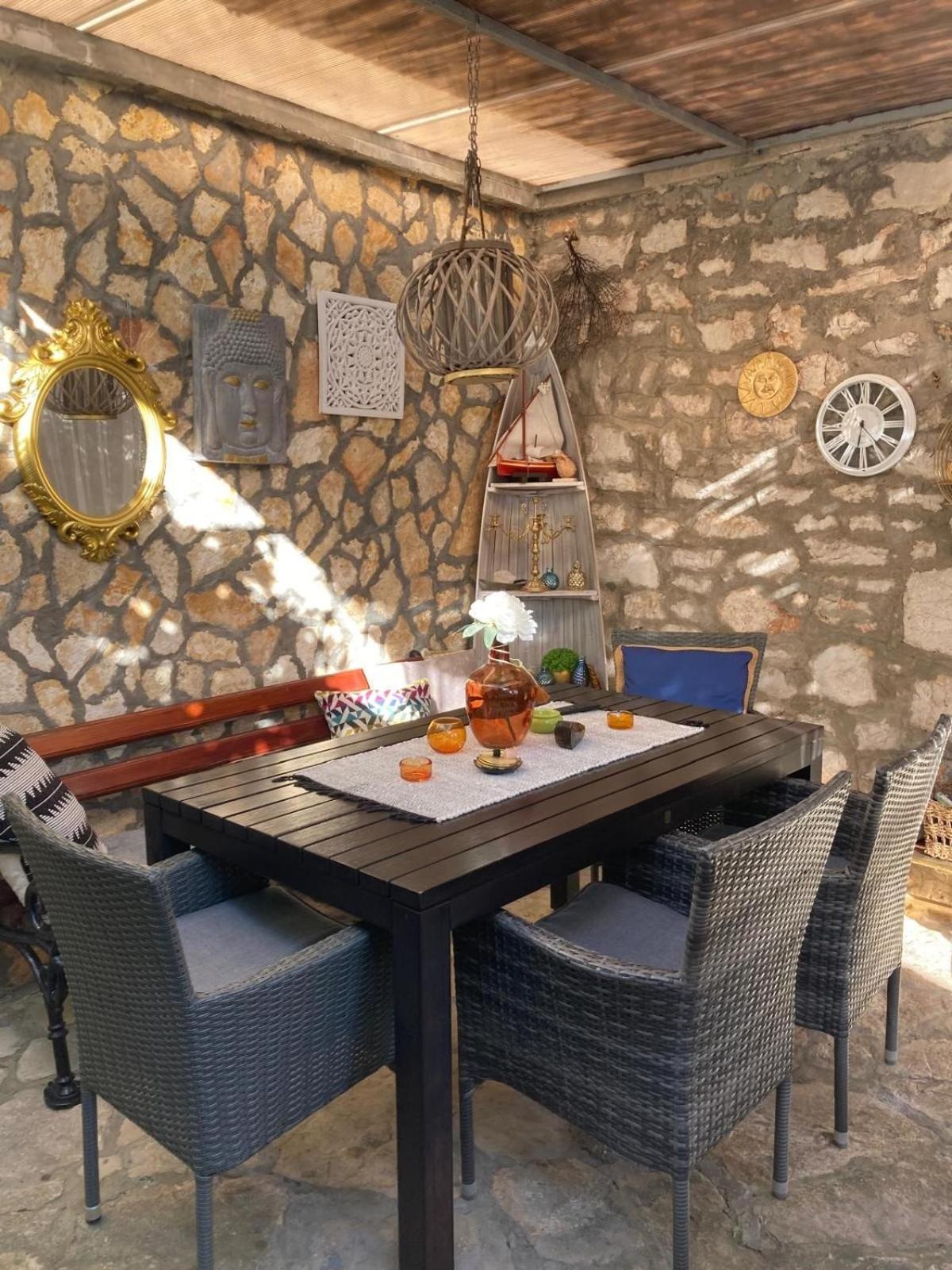 Apartments Lavandis Murter Ngoại thất bức ảnh